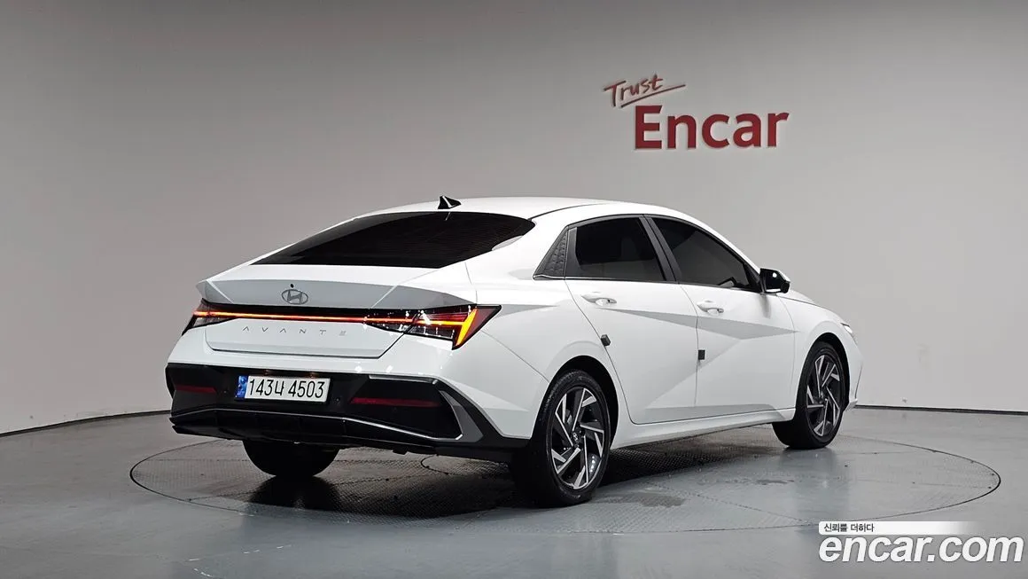 Hyundai AVANTE — фото 6