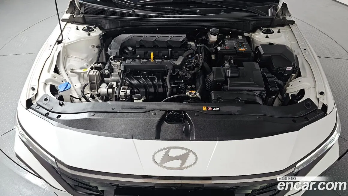 Hyundai AVANTE — фото 10