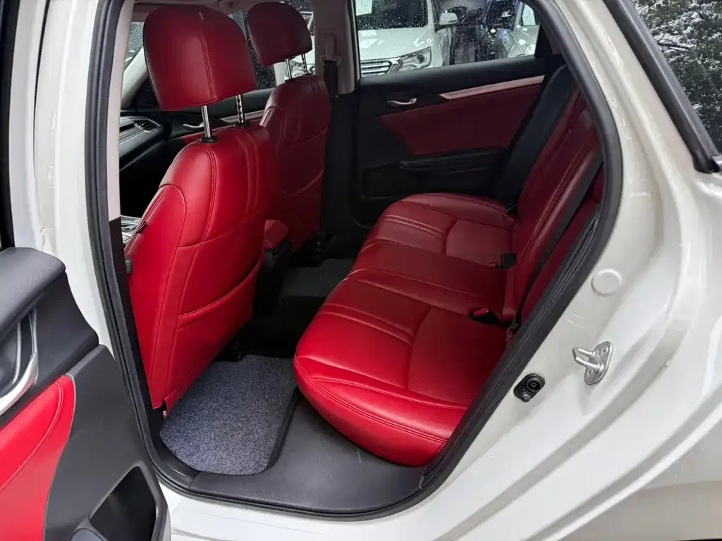 Honda Civic — фото 2