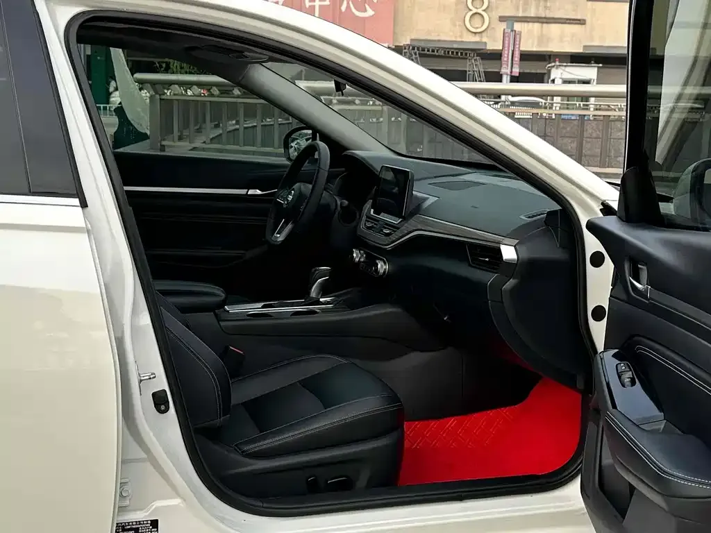 Nissan Teana 2021 из CN, фото 4