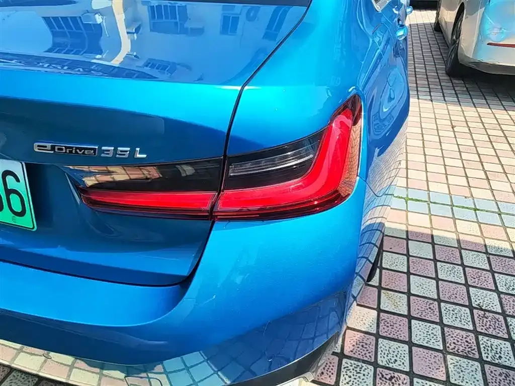 BMW i3 — фото 3