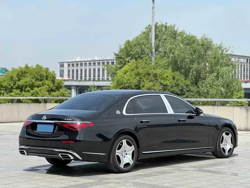 Mercedes-Benz S-Class — фото 6