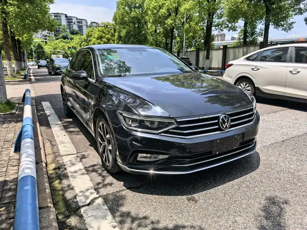 Volkswagen Magotan 2021 из CN, фото 8