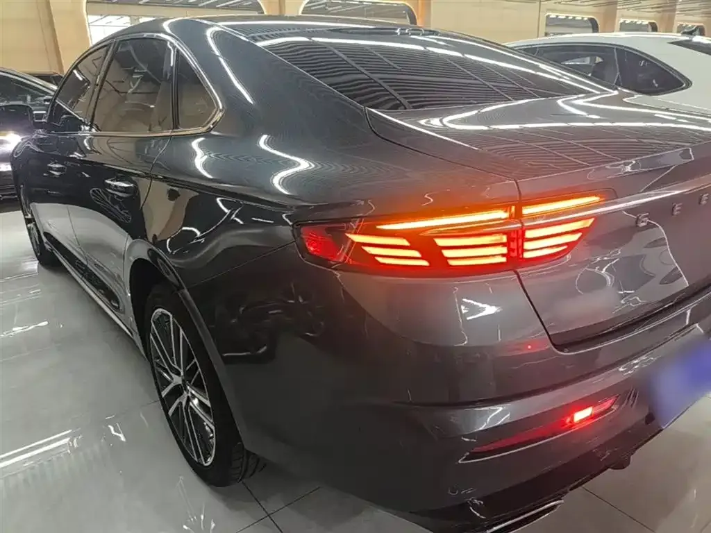 Geely Xingrui — фото 9