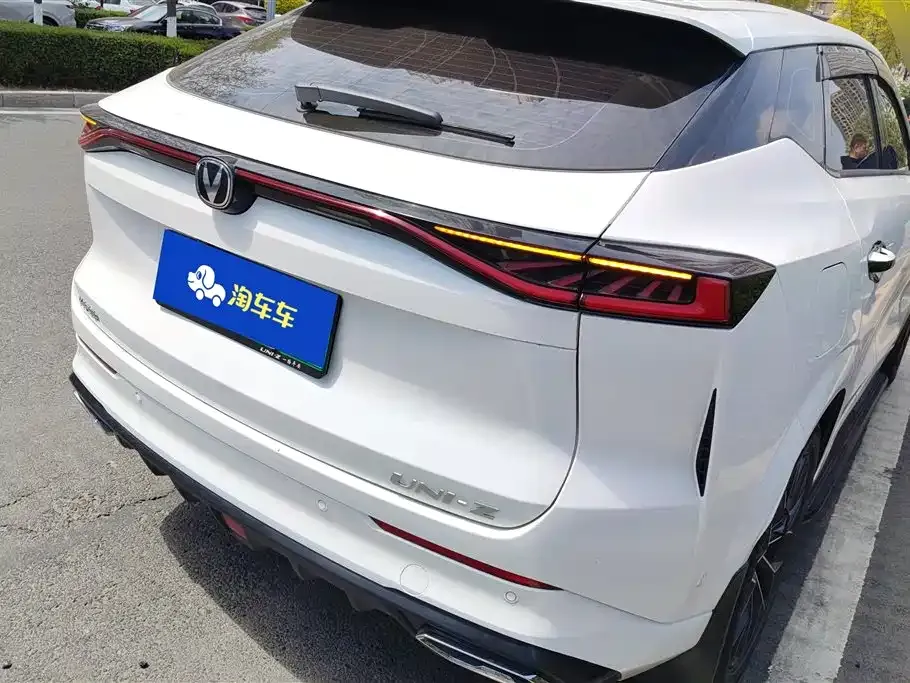 Changan UNI-Z New Energy 2024 из CN, фото 8
