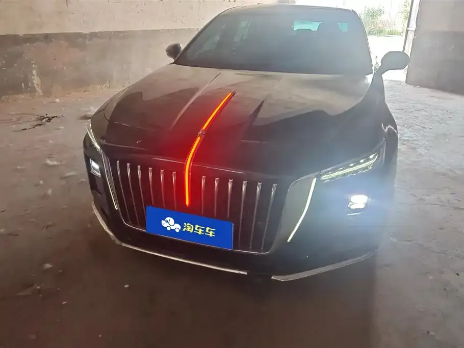 Hongqi H5 — фото 3