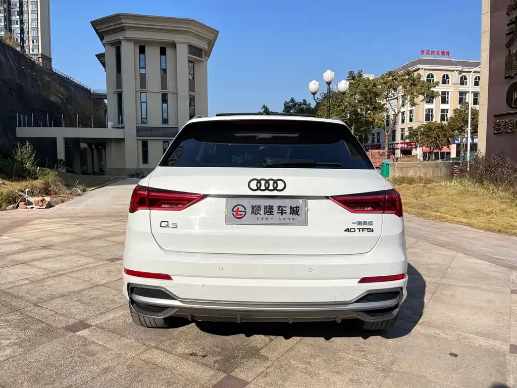 Audi Q3 — фото 5