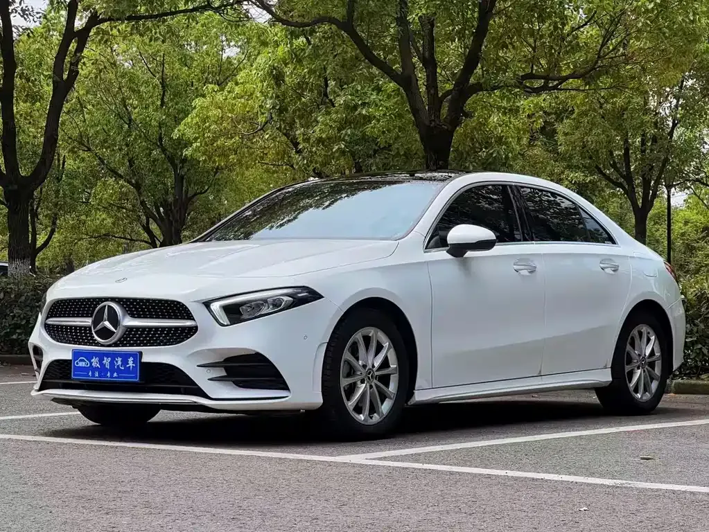 Mercedes-Benz A-Class — фото 1