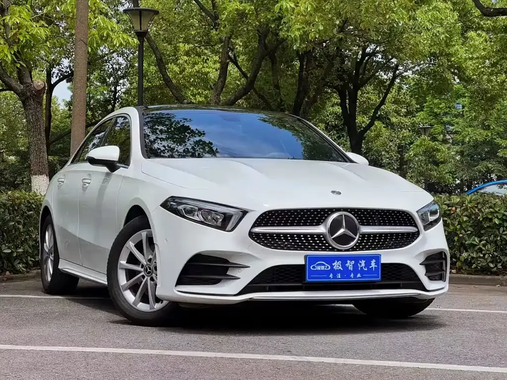 Mercedes-Benz A-Class — фото 10