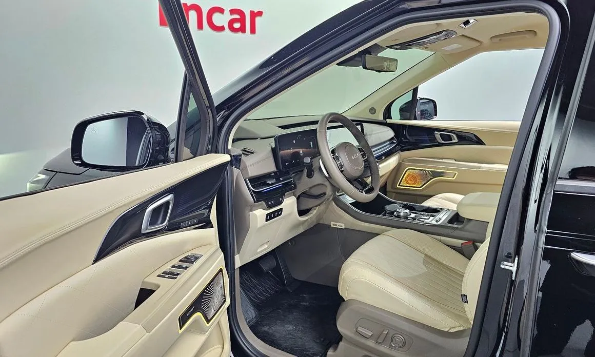 Kia Carnival — фото 4