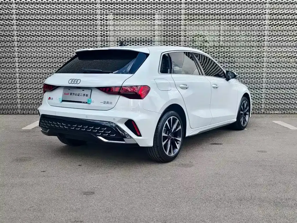 Audi A3 — фото 8