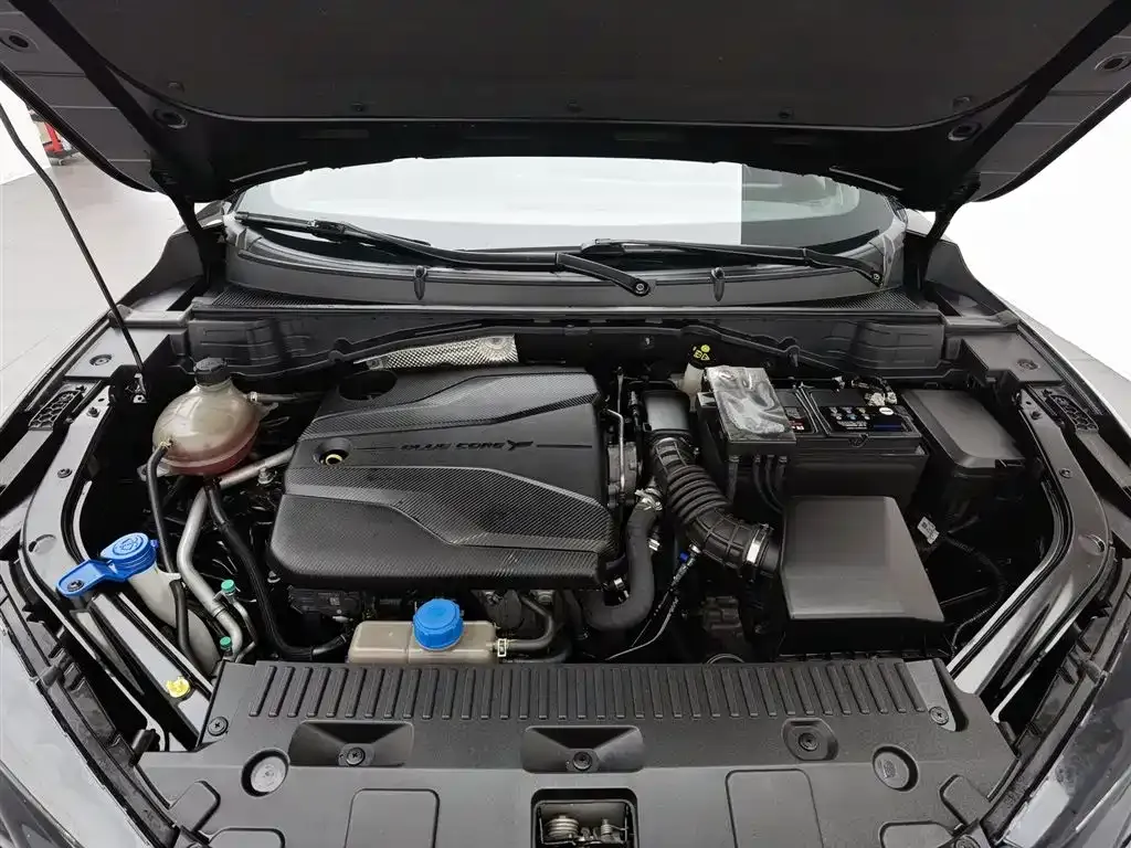 Changan UNI-T 2023 из CN, фото 6