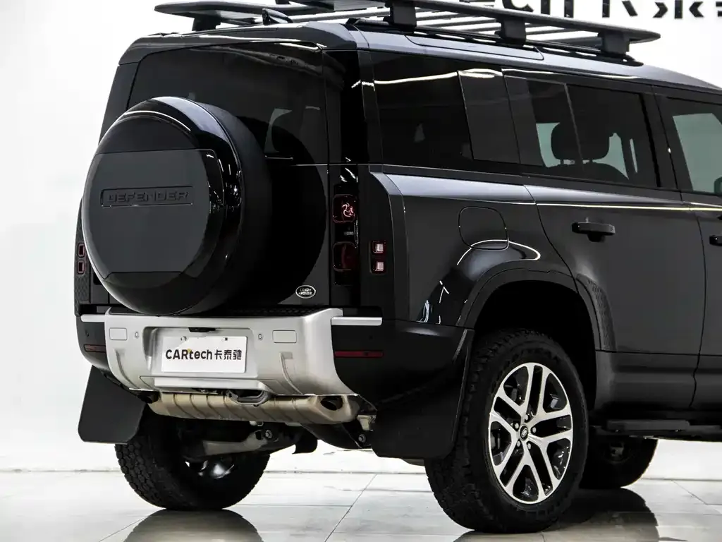 Land Rover Defender — фото 8