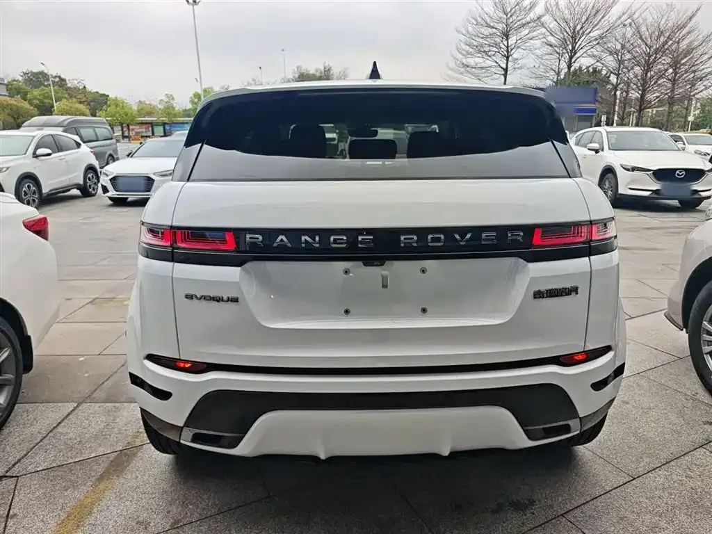 Land Rover Evoque 2023 из CN, фото 5