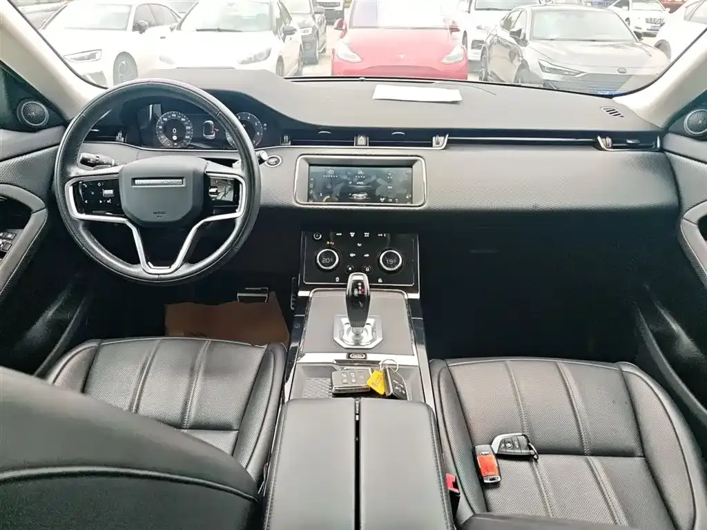 Land Rover Evoque 2023 из CN, фото 7