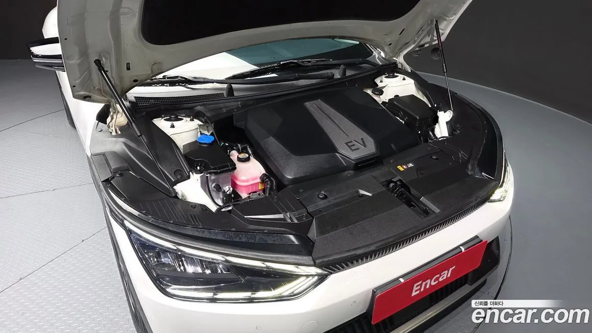 Kia EV6 2023 из KR, фото 7