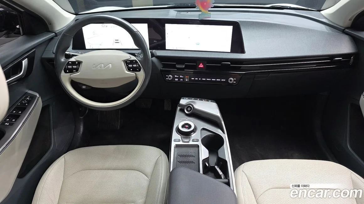 Kia EV6 2023 из KR, фото 8