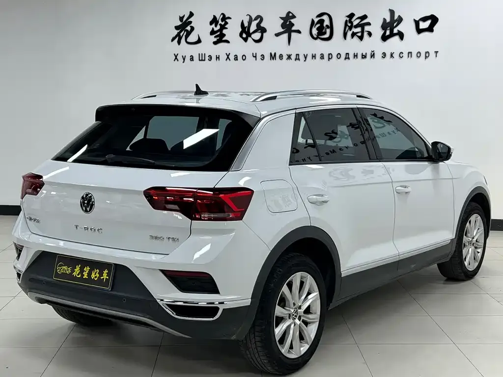 Volkswagen T-Roc 2023 из CN, фото 3