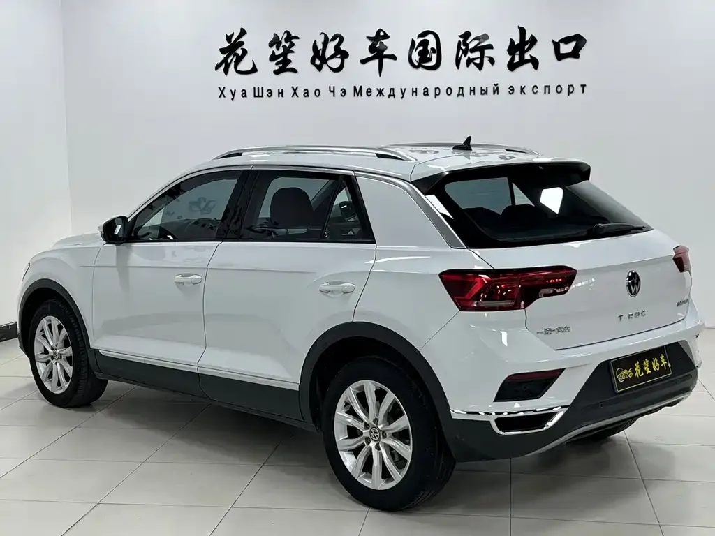 Volkswagen T-Roc 2023 из CN, фото 5