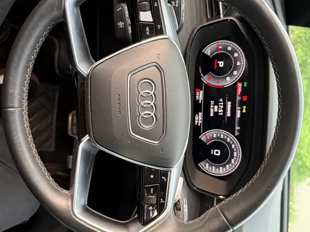 Audi Q6 2024 из CN, фото 9