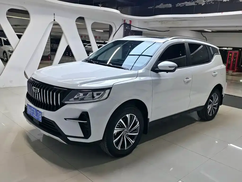 Geely Vision X6 — фото 1