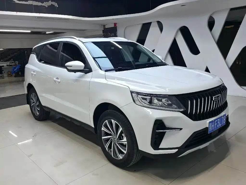 Geely Vision X6 — фото 6