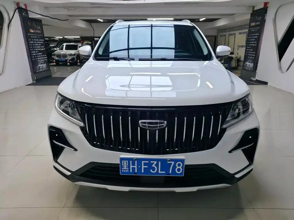Geely Vision X6 — фото 3