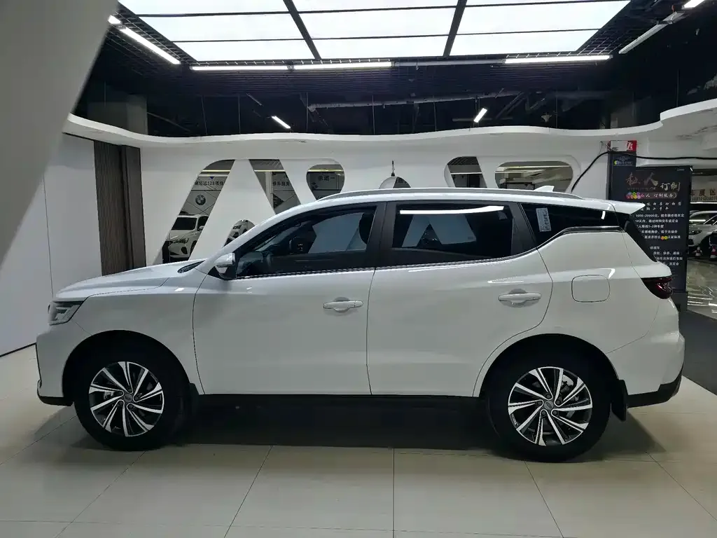 Geely Vision X6 — фото 7