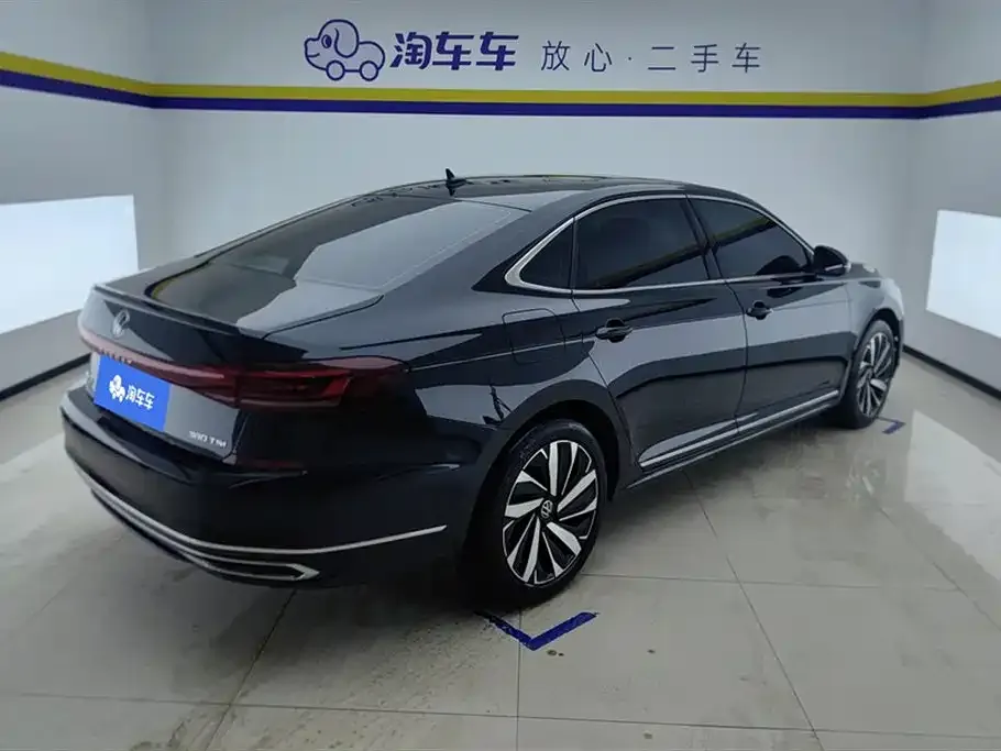 Volkswagen Passat — фото 6