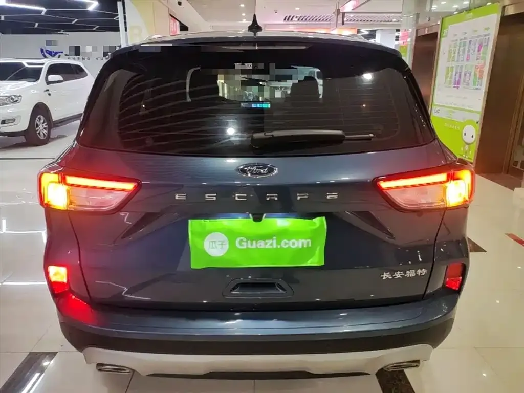 Ford Escape 2024 из CN, фото 8