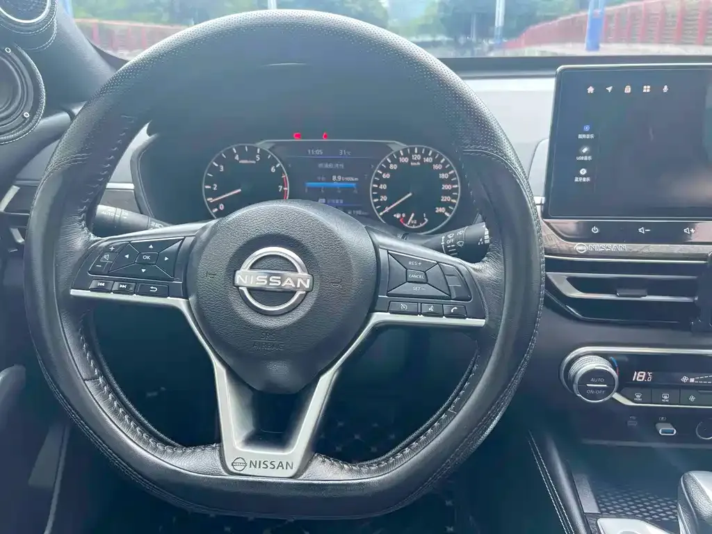 Nissan Teana — фото 3
