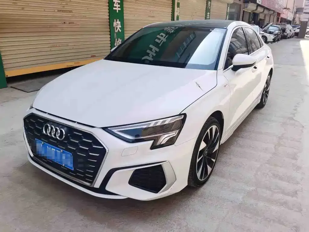 Audi A3 2022 из CN, фото 1