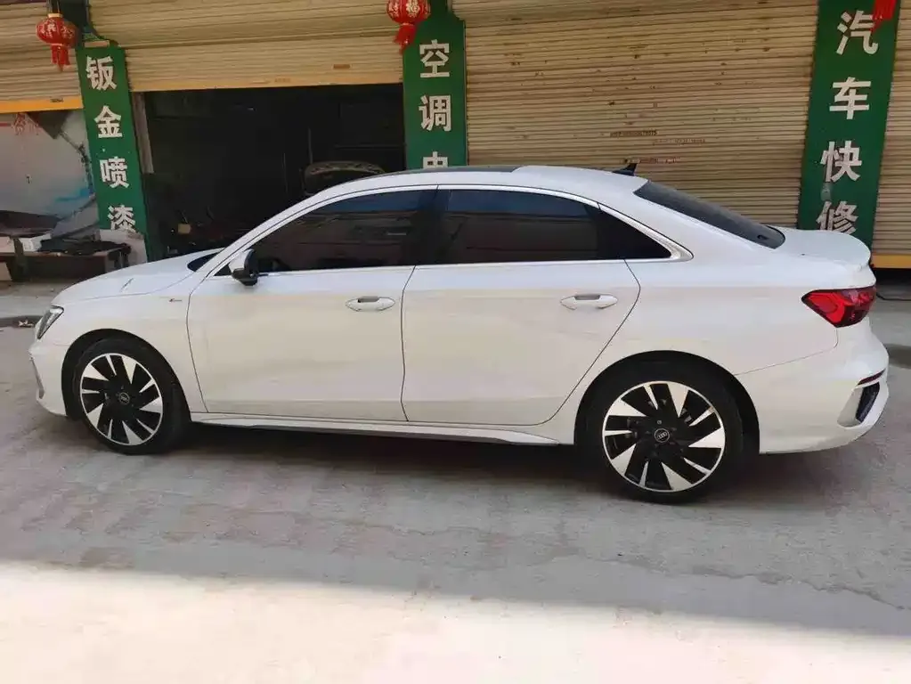 Audi A3 2022 из CN, фото 10