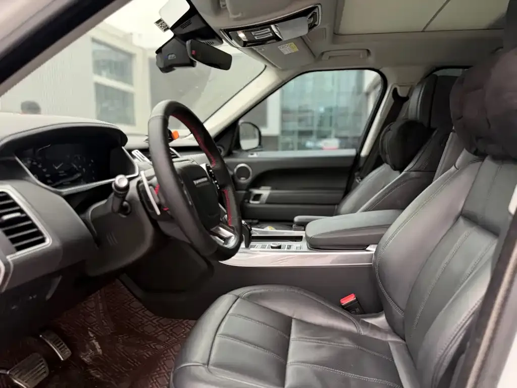 Land Rover Sport 2021 из CN, фото 2