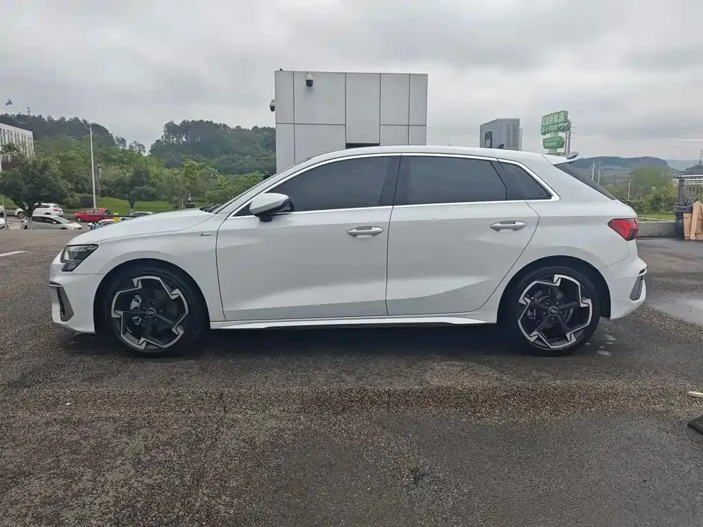 Audi A3 — фото 10