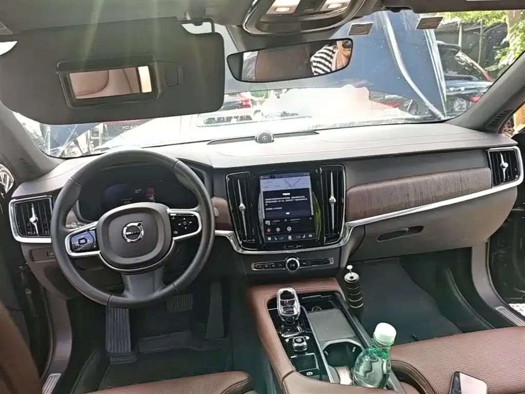 Volvo S90 — фото 4