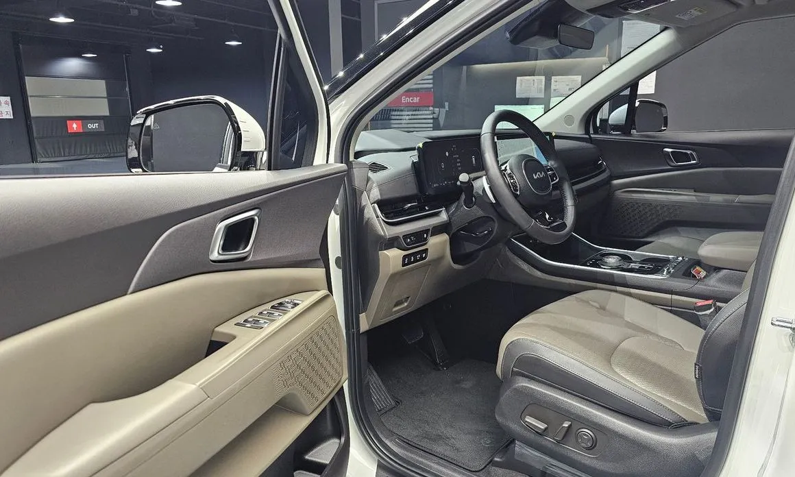 Kia Carnival 2025 из KR, фото 10