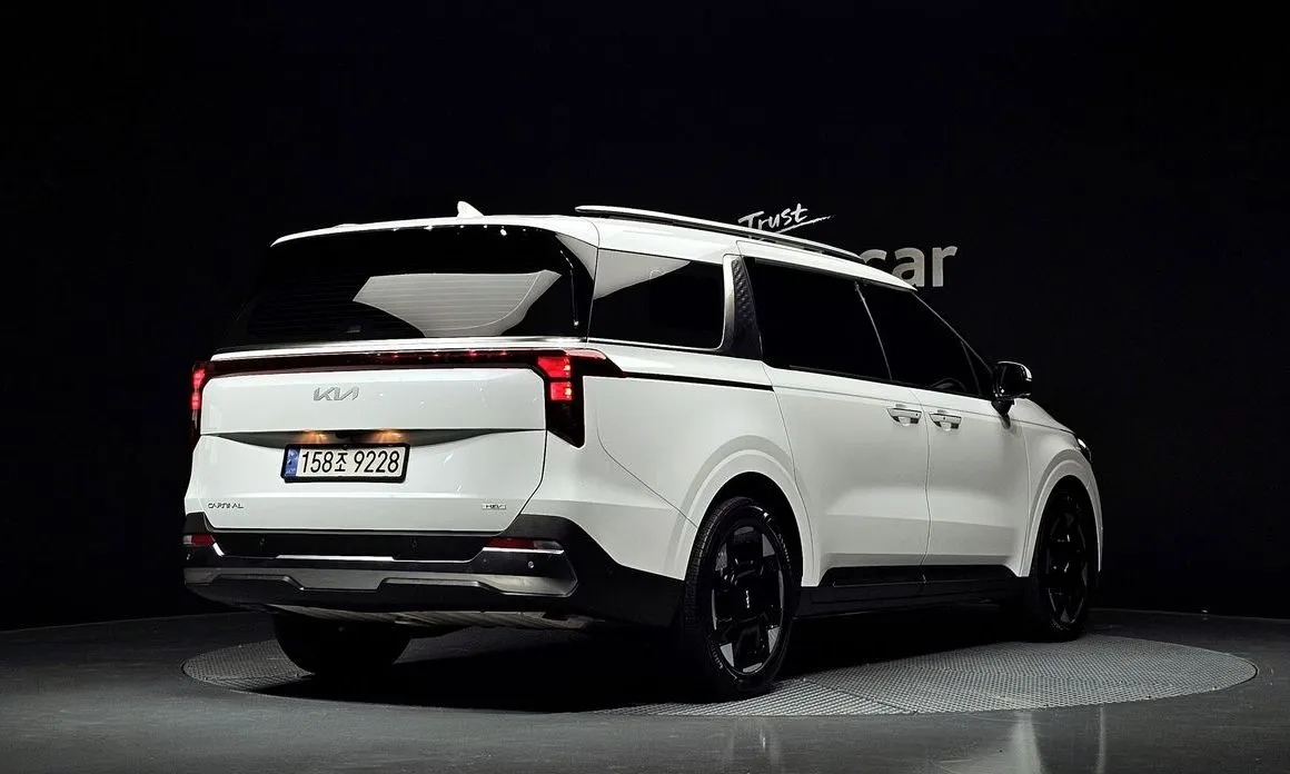 Kia Carnival 2025 из KR, фото 2