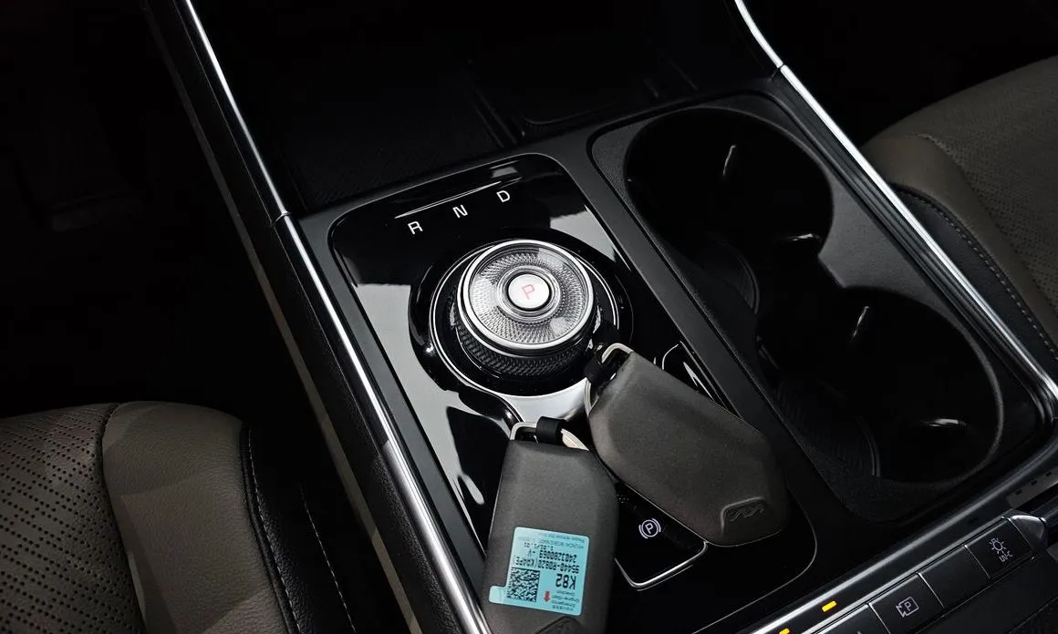 Kia Carnival 2025 из KR, фото 5
