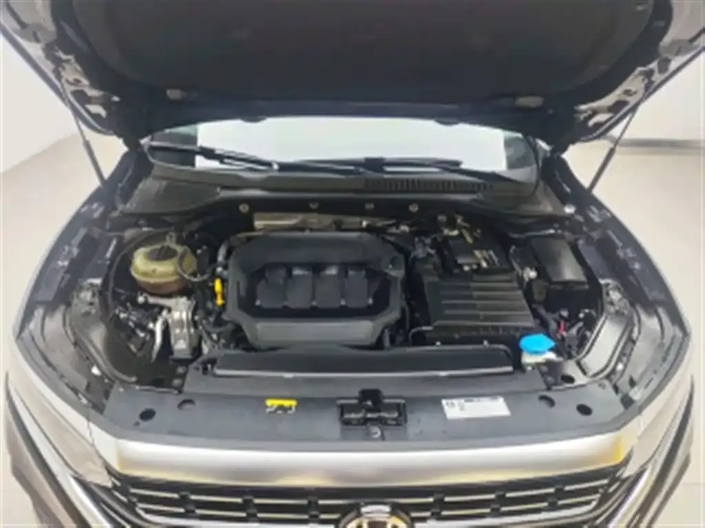 Volkswagen Passat — фото 4