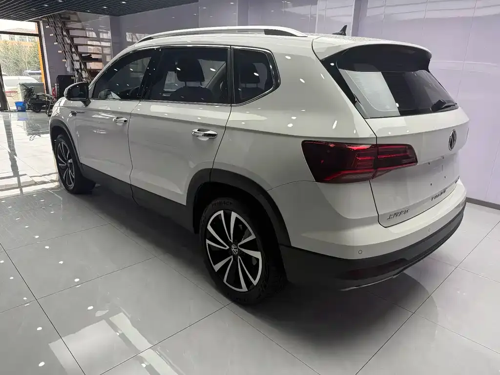 Volkswagen Tharu — фото 5