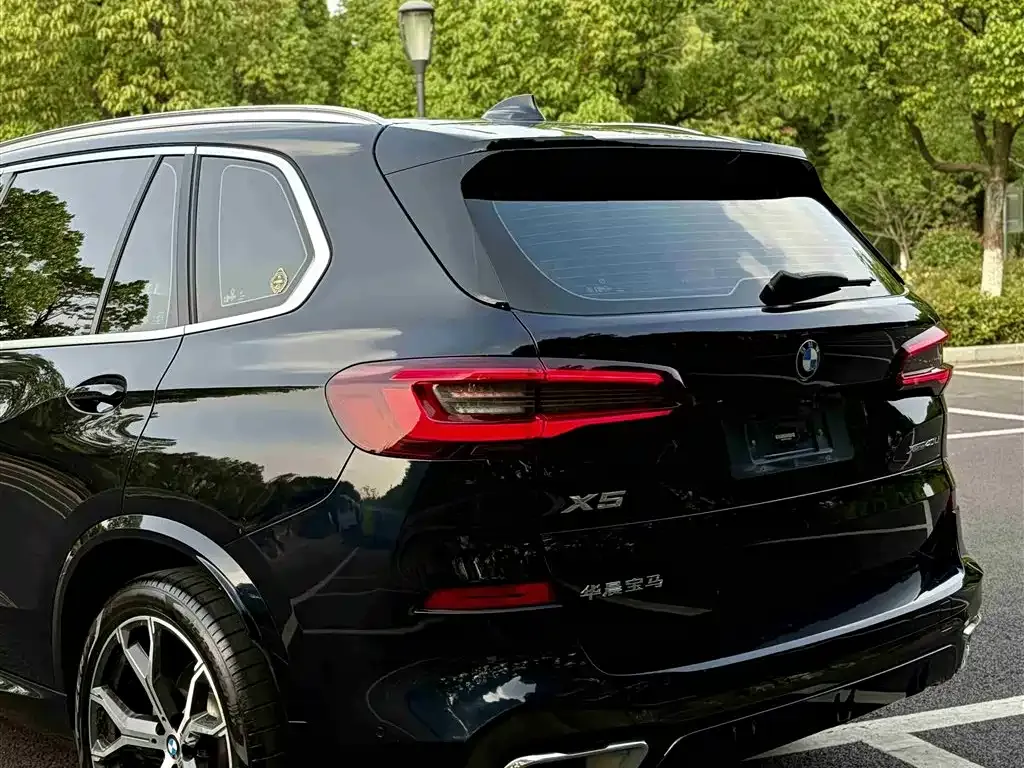 BMW X5 — фото 3