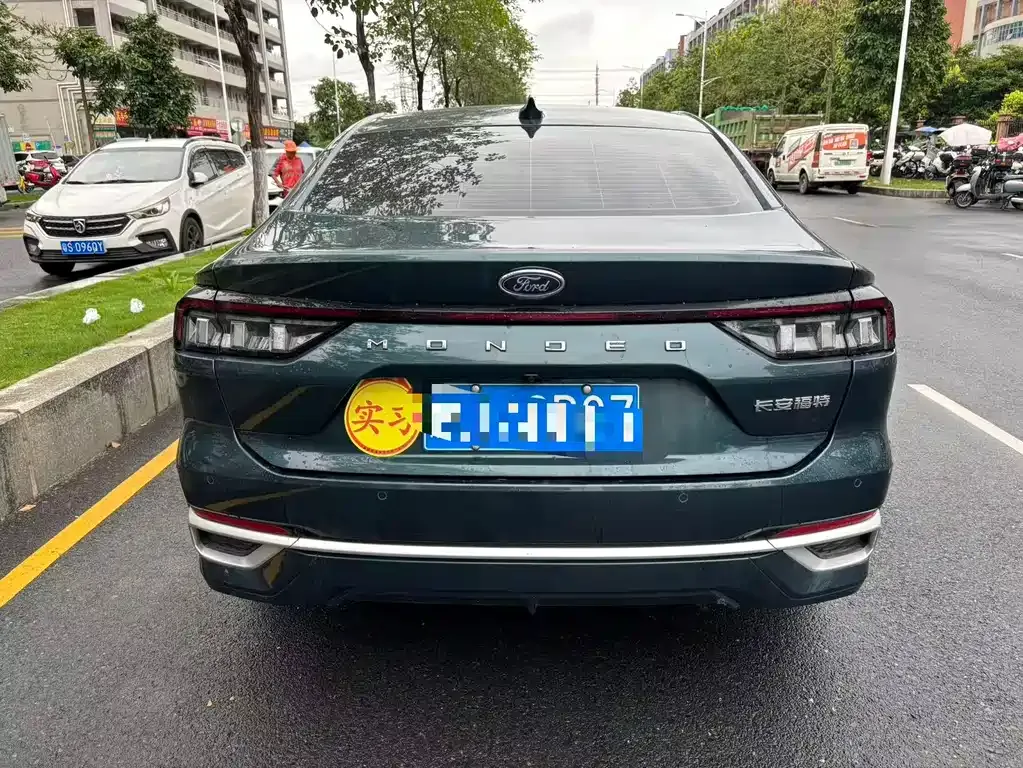 Ford Mondeo 2023 из CN, фото 3