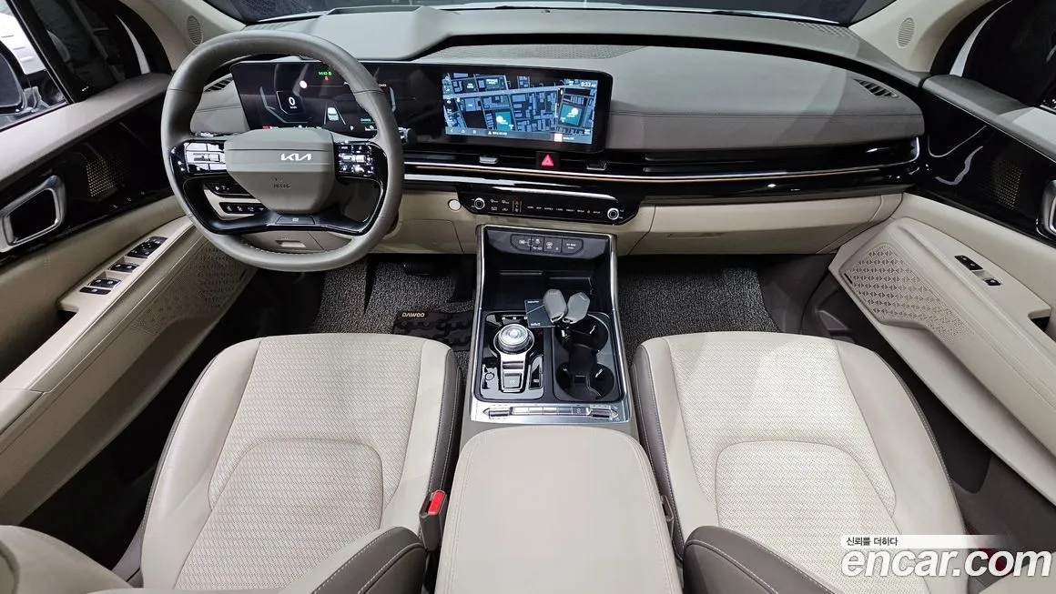 Kia Carnival — фото 10