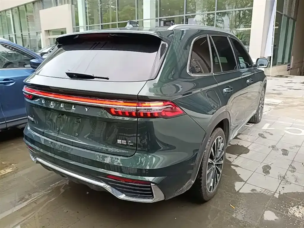 Geely Xingyue L — фото 4