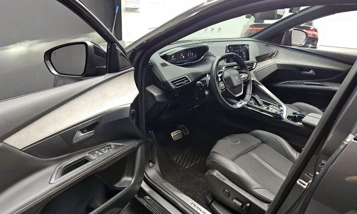 Peugeot 3008 2022 из KR, фото 8