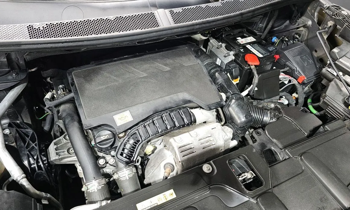 Peugeot 3008 2022 из KR, фото 6