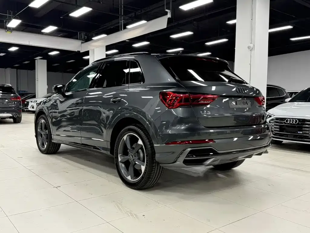 Audi Q3 — фото 2