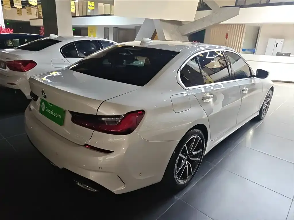 BMW 3 Series — фото 10