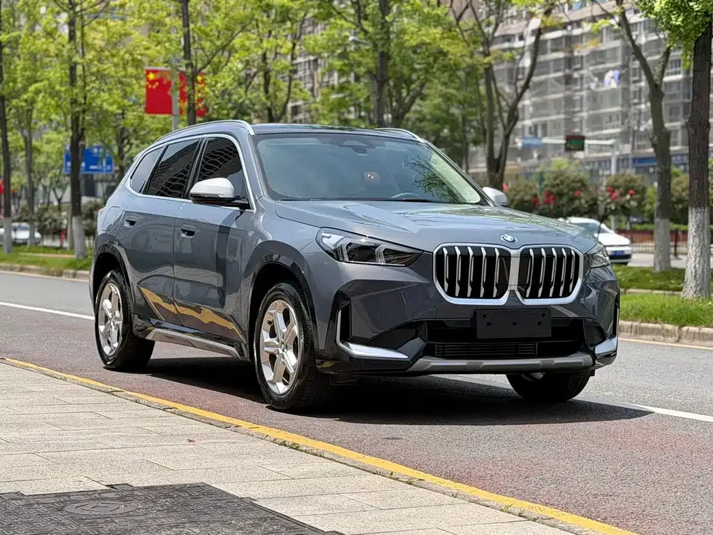 BMW X1 — фото 3